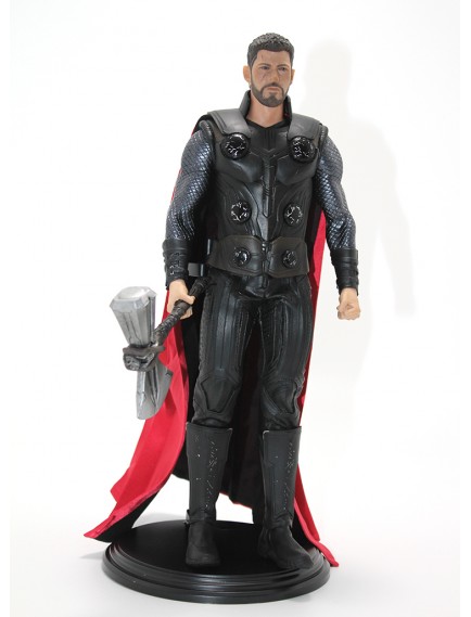 Infinity War Thor Figürü