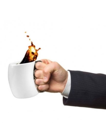 Muşta Tasarımlı Seramik Kupa