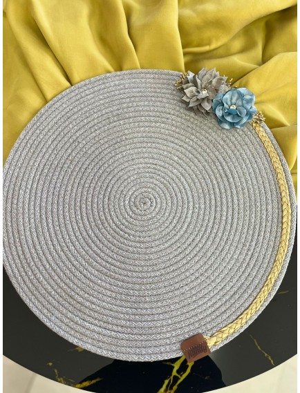 DecoHandy 39cm Çiçekli Jüt Örme Supla Amerikan Servis