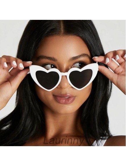 Beyaz Renk Kalp Şekilli Parti Gözlüğü