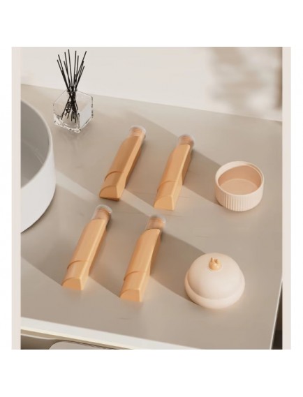 4'ü 1 Arada Seyahat Şişesi Seti