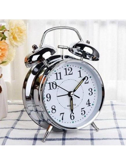 Gümüş Renk Metal Çalar Masa Saati