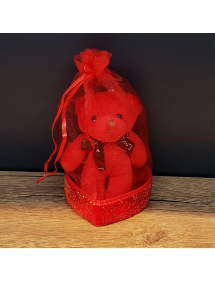 Kırmızı Hediyelik Kese İçinde Ayıcık