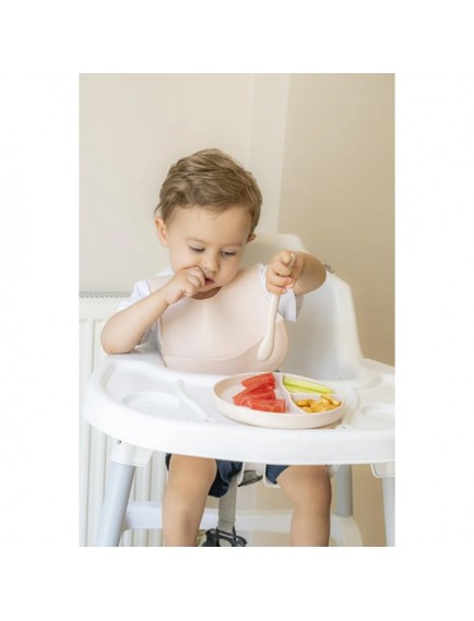 Krem Rengi 3’lü Silikon Yemek Seti – Önlük + Diş Kaşıyıcılı Kaşık + Vakumlu Tabak